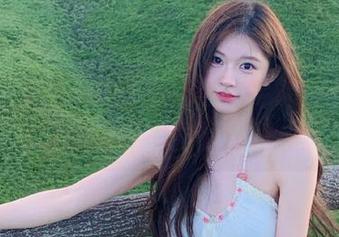 Kang Inkyung白色比基尼诱惑合集，图片让你欲罢不能的视觉盛宴！